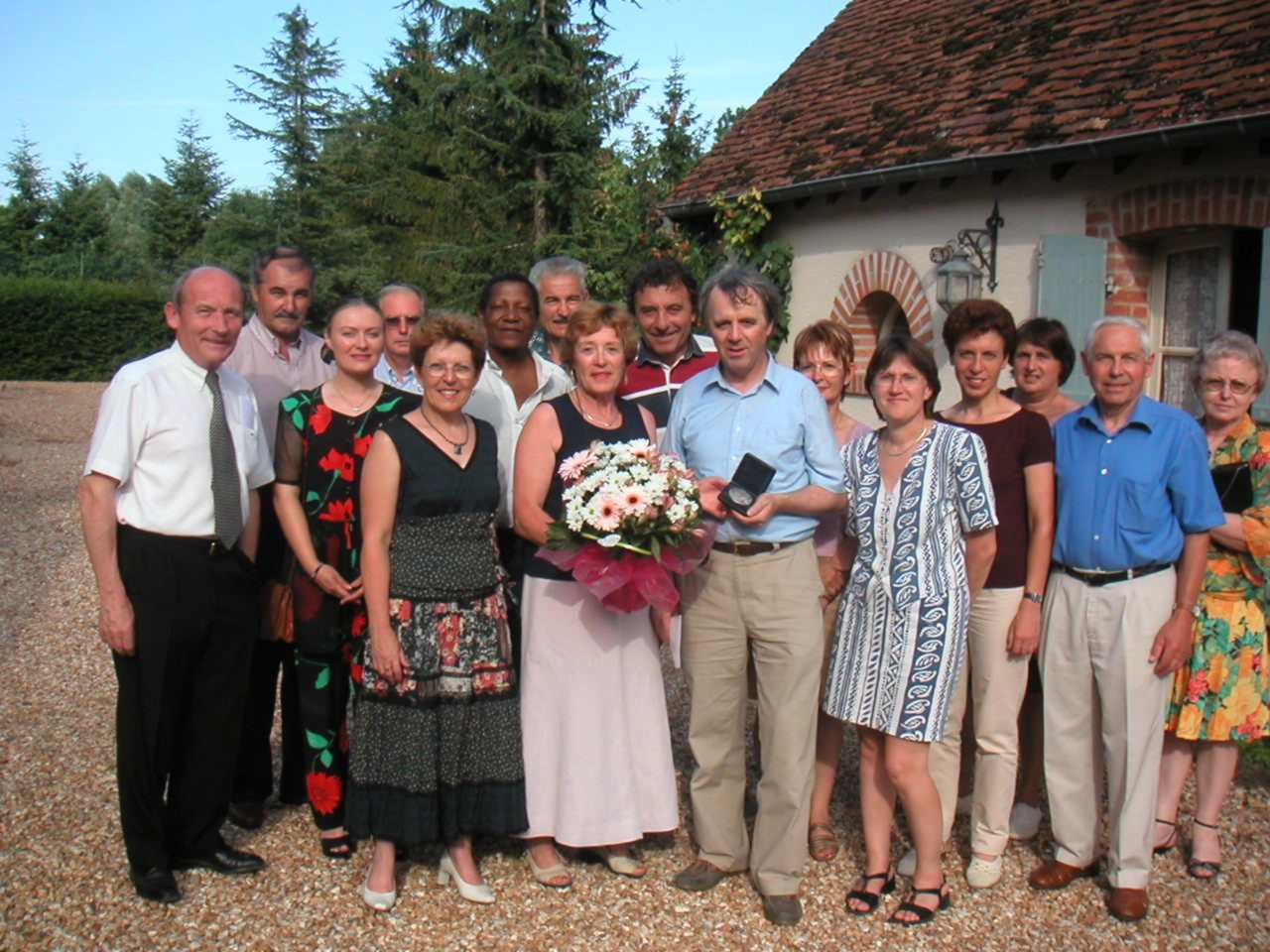 Juin 2003, Herv Larroque, Monsieur le Maire de Pruniers en Sologne et son conseil municipal
